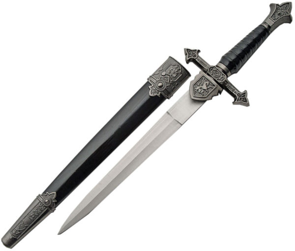 China Made Royal English Dagger (8")