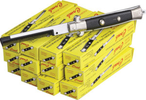 Miscellaneous Switchblade Comb 12 Pack