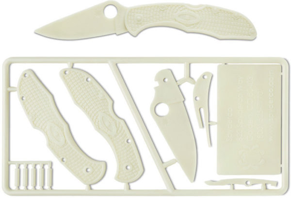 Spyderco Delica 4 Knife Kit Spyderco Delica 4 Knife Kit