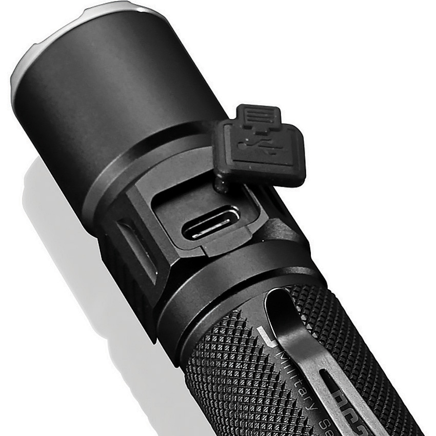 JETBeam PC20 Tactical Flashlight JETBeam PC20 Tactical Flashlight