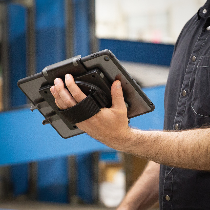 Nite Ize Squeeze Universal Tablet Holde Nite Ize Squeeze Universal Tablet Holde