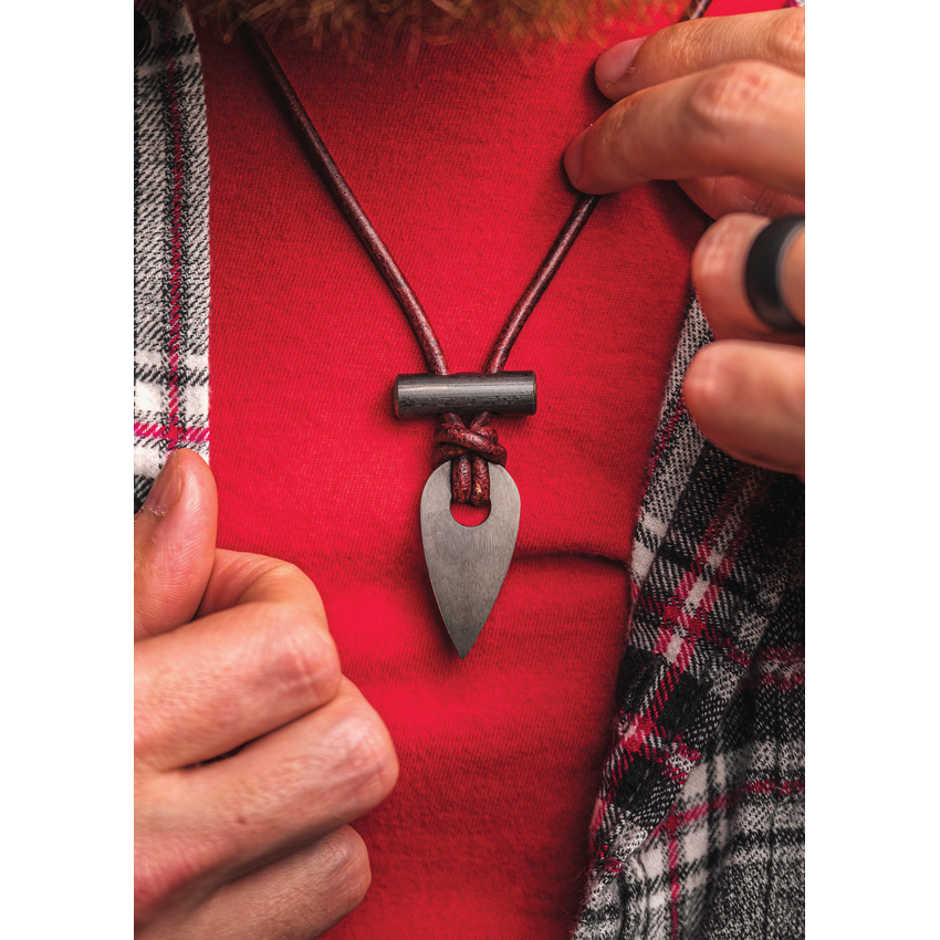 Wazoo Survival Gear Spark Necklace Black Wazoo Survival Gear Spark Necklace Black