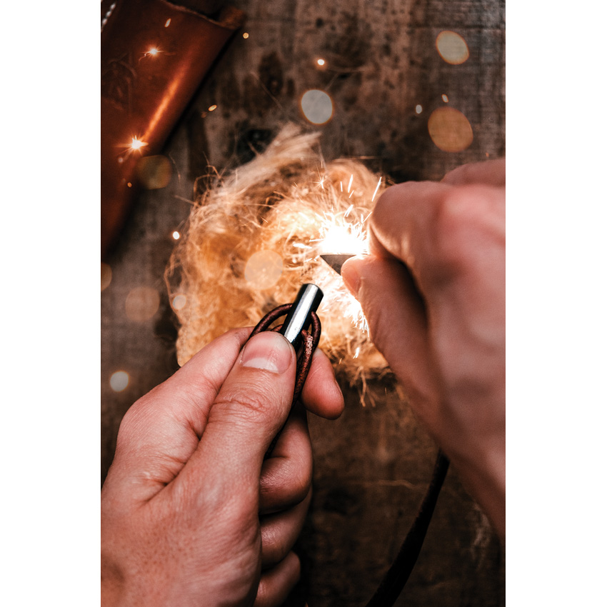 Wazoo Survival Gear Spark Necklace Black Wazoo Survival Gear Spark Necklace Black