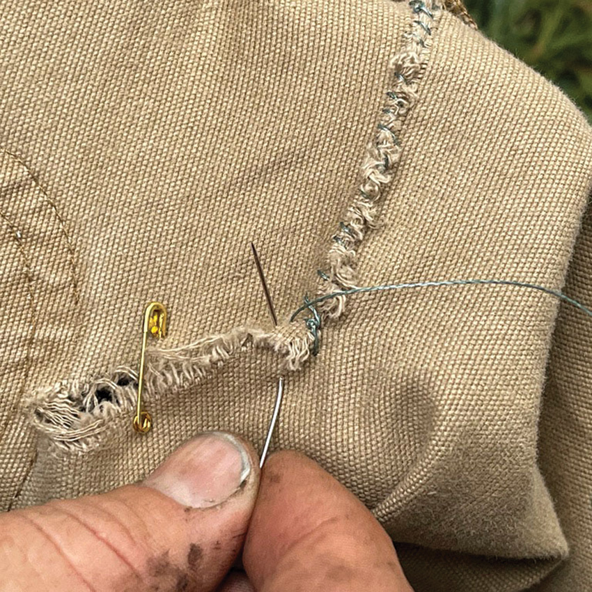 Wazoo Survival Gear Essentials Kit Wazoo Survival Gear Essentials Kit