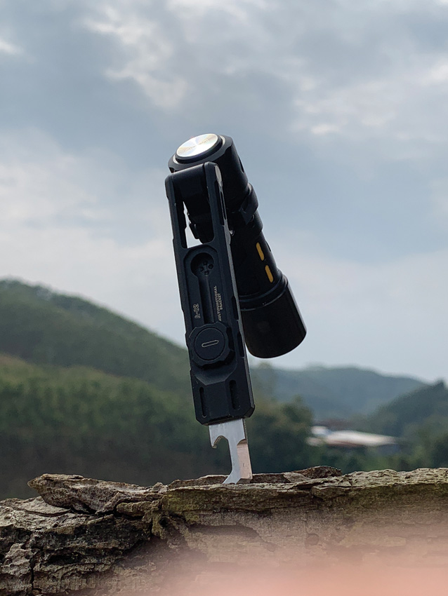 Loop Gear SK03 Flashlight Pro Aluminum Loop Gear SK03 Flashlight Pro Aluminum
