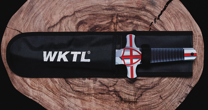 World Knife Throwing League Crusader Valor's Edge Throwers World Knife Throwing League Crusader Valor's Edge Throwers