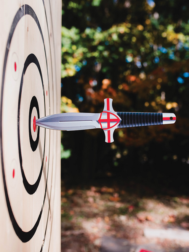 World Knife Throwing League Crusader Valor's Edge Throwers World Knife Throwing League Crusader Valor's Edge Throwers